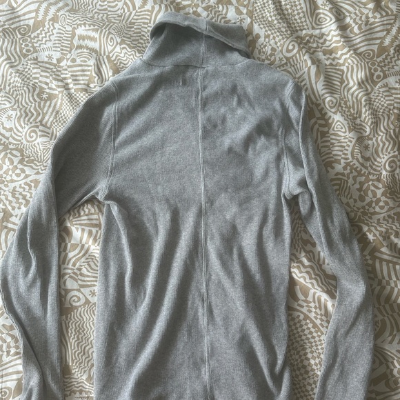 Quince Organic Cotton Microrib Turtleneck Heather gray size S - Picture 7 of 7